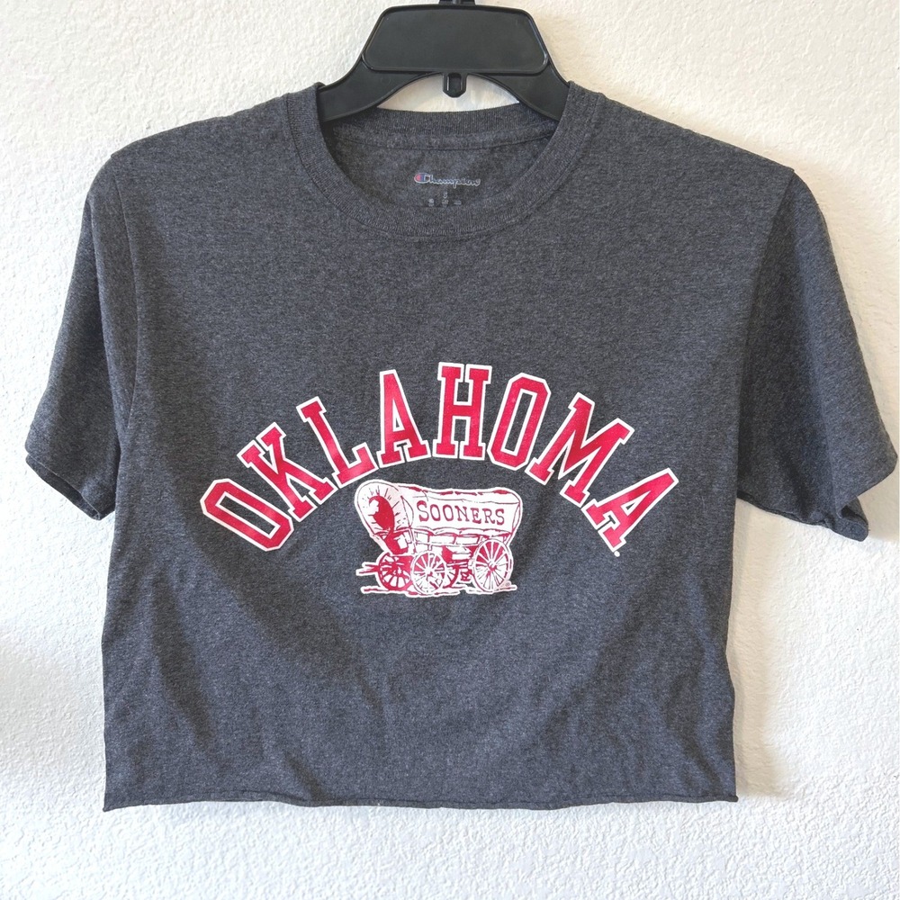 Oklahoma Sooners OU Cropped T-Shirt Grey Short Sleeve Graphic Tee Small